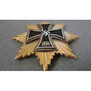 WW2 German Breast Big Star with Iron Cross - Gold