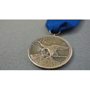 WW2 German Medal-DEUTSCH DIE SAAR 1935