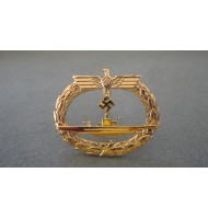 WW2 German U-Boat War Badge - in Gold